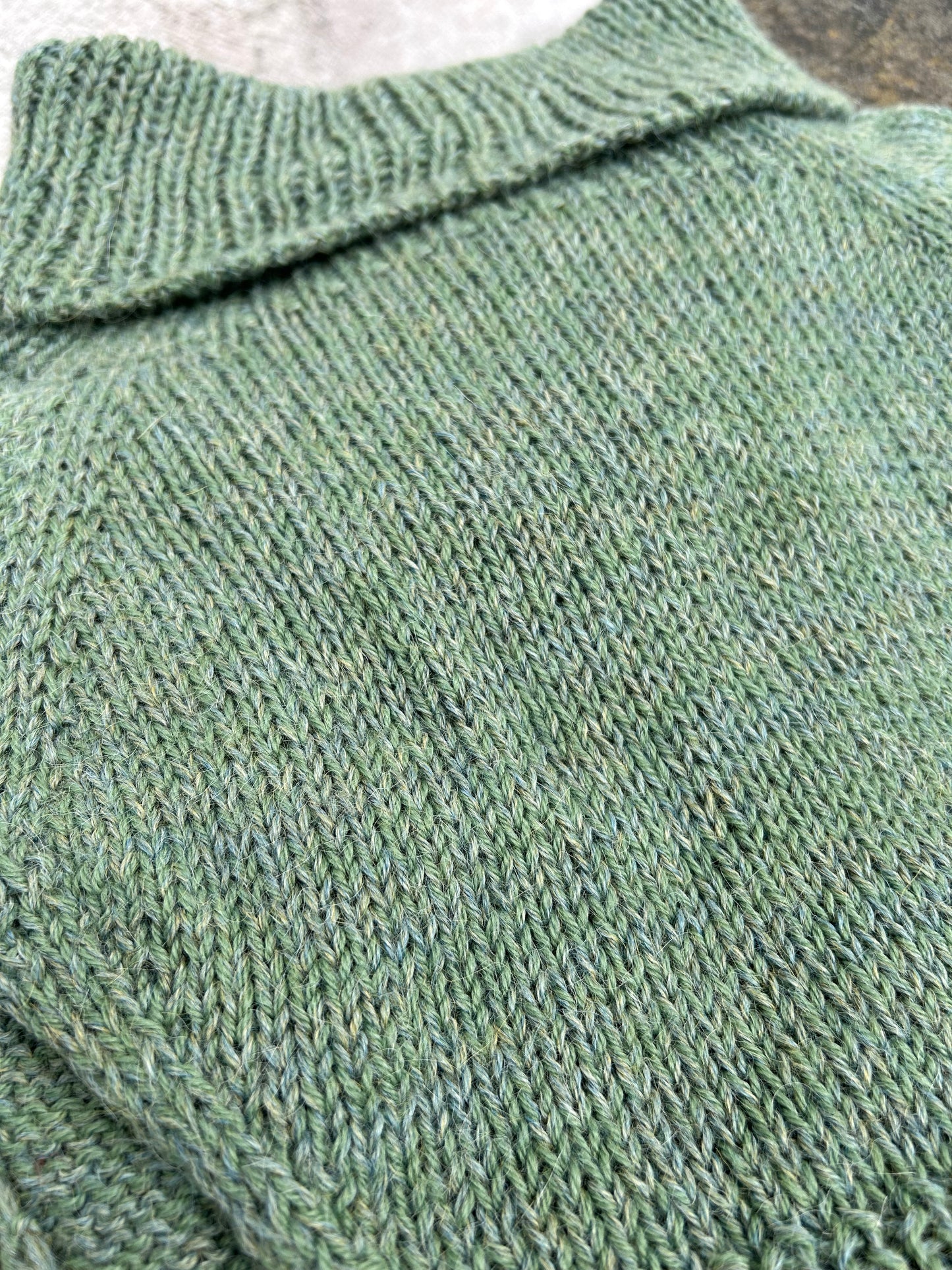 GryZ Neck – Håndstrikket halsedisse i uld og alpaca