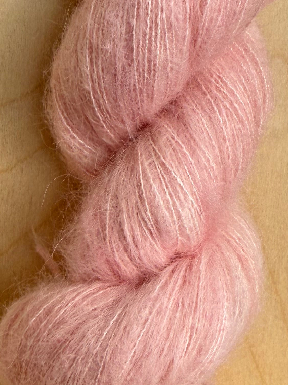 Suri Alpaca Silk 400m/ Whisper - Rosewater