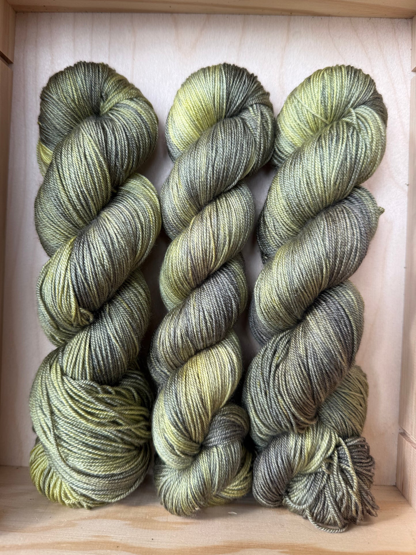Merino Silk Fine 500m / Canvas - Golden Moss