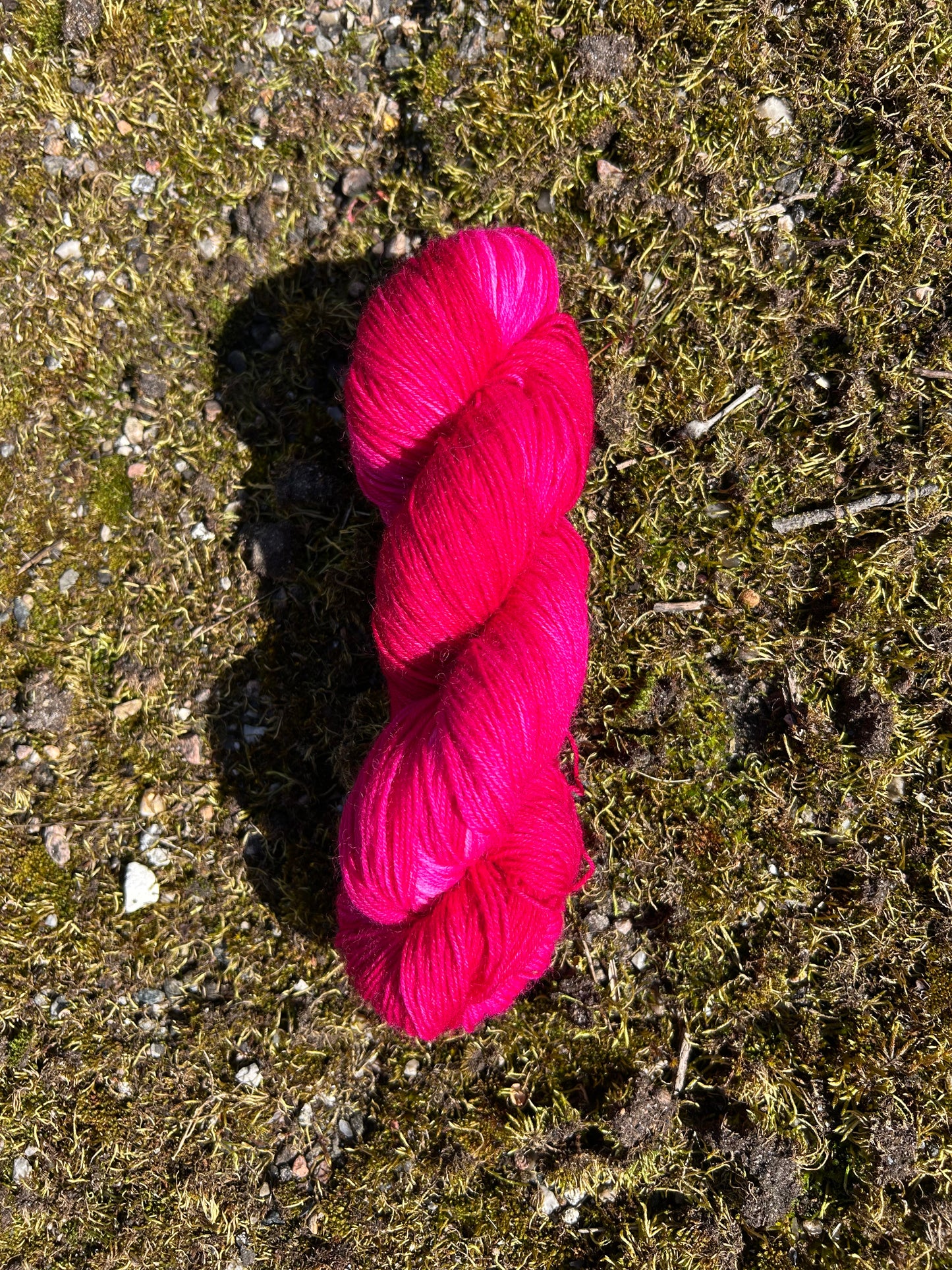 Merino Extrafine 420m/ Deep Dip - Magenta