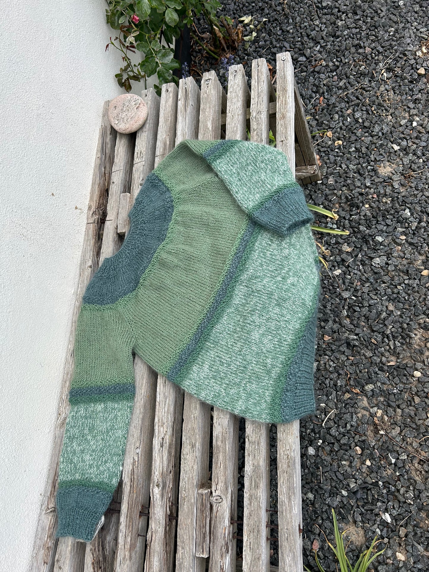 Mandala Sweater 9-10 år