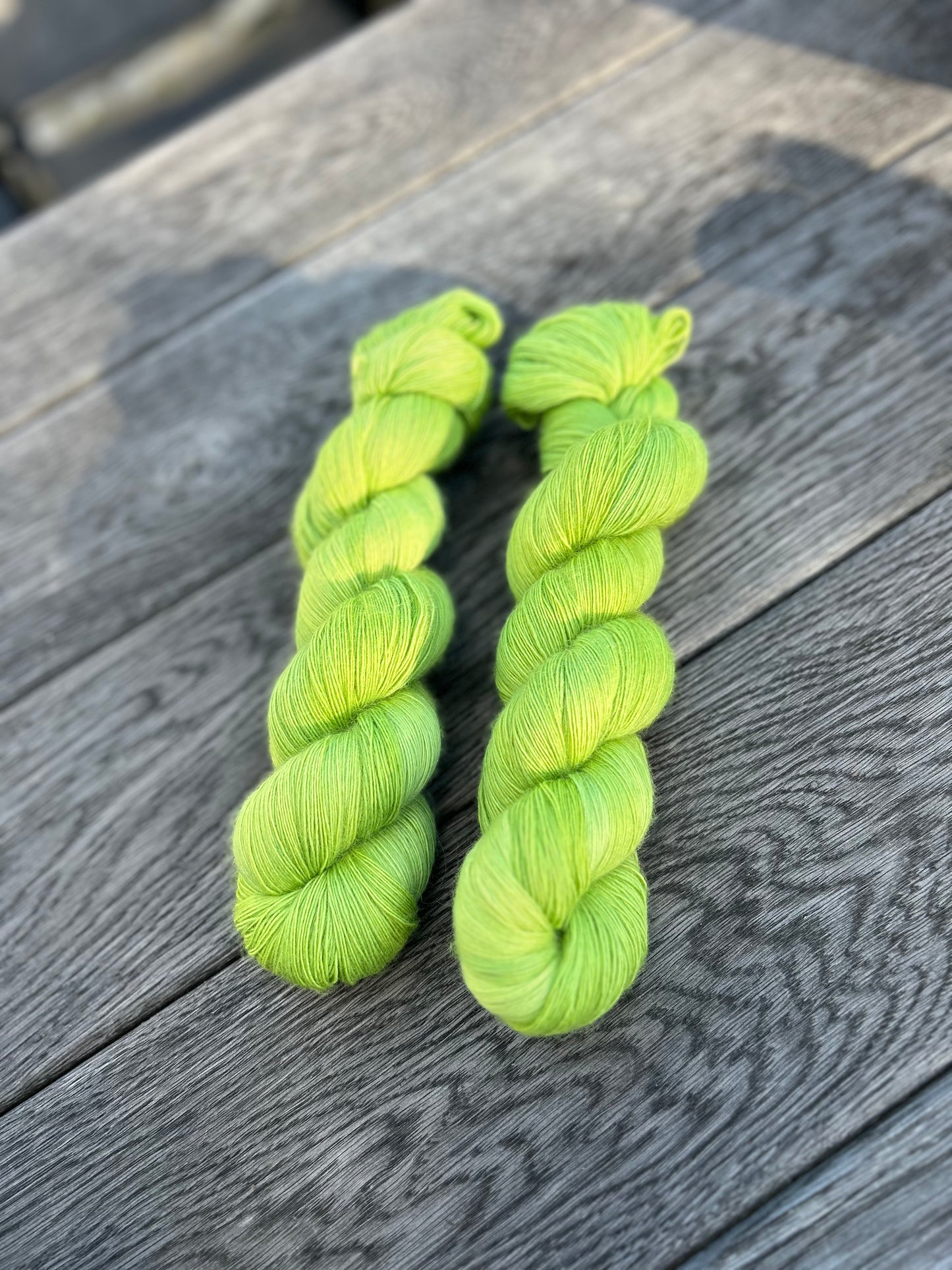 Merino Single Ultrafine Lace 800m / New Leaves