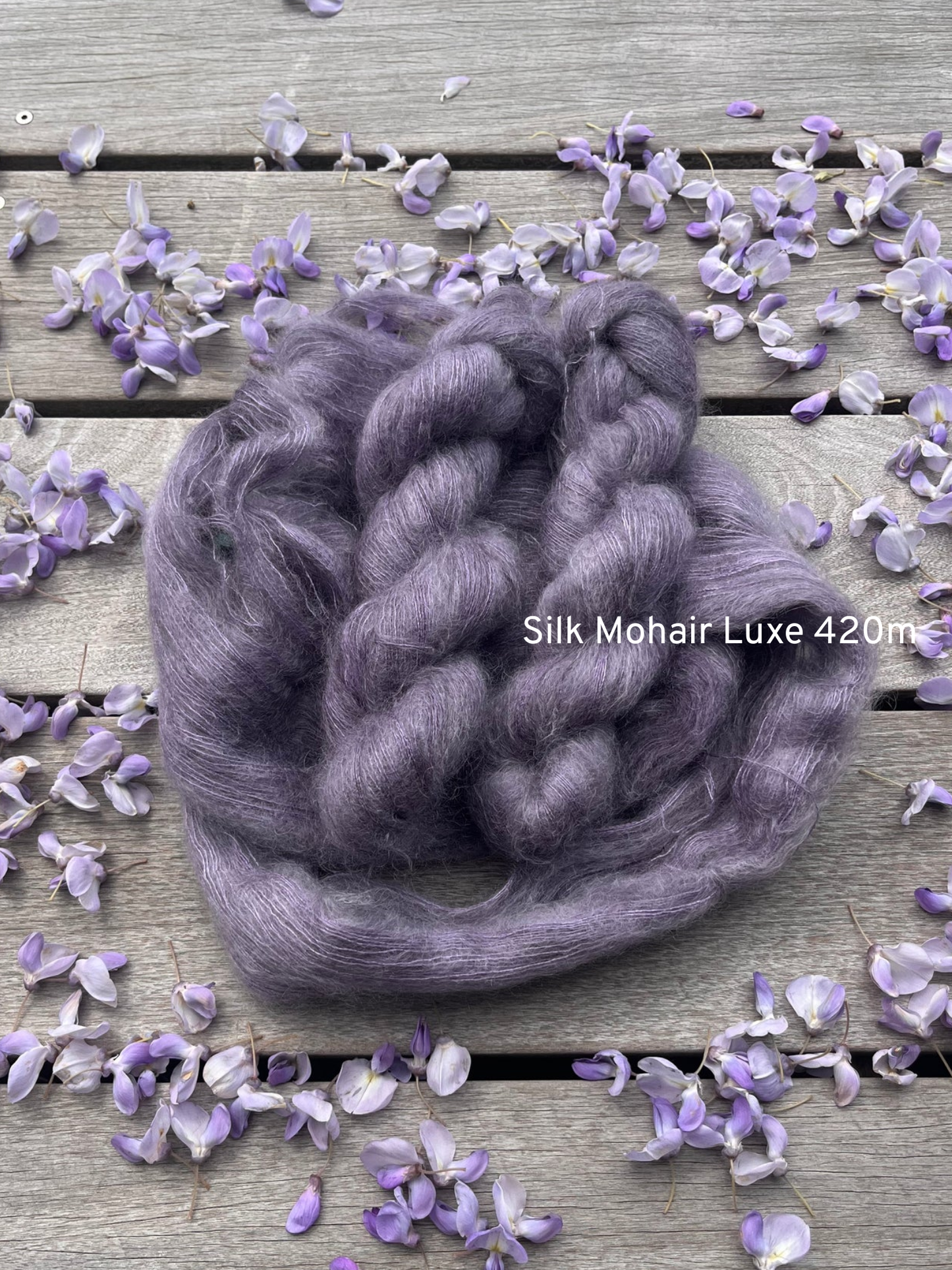 Forudbestilling - Lavender Shadow
