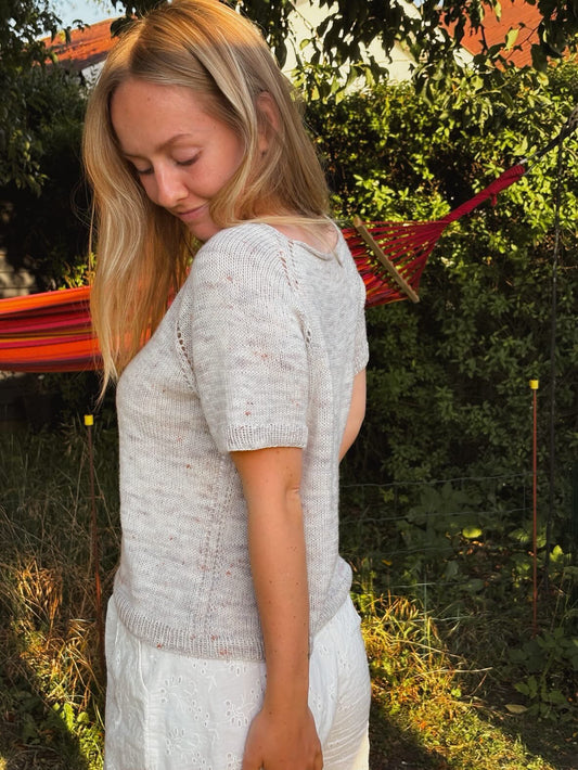 Strikkeopskrift - Karins Airy Raglan Tee - KART