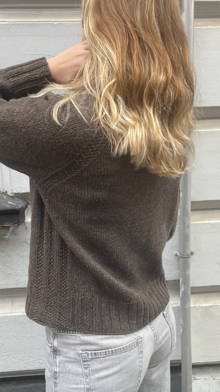 Strikkeopskrift - Fox Sweater 19 Adult