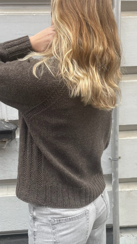Strikkeopskrift - Fox Sweater 19 Adult