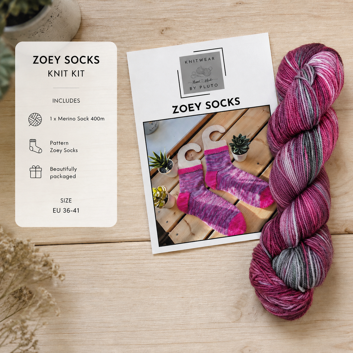 Strikkekit – Valgfri Strømpeopskrift fra KnitwearByPluto & Merino Sock garn