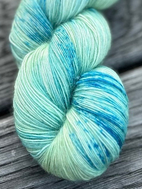 Merino Single Ultrafine Lace 800m / Arctic Meadow