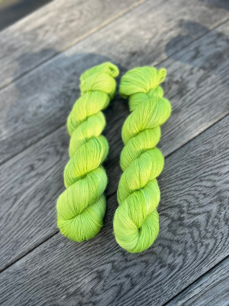 Merino Single Ultrafine Lace 800m / New Leaves