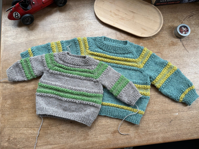 Strikkeopskrift - Curly Hug Sweater Kids