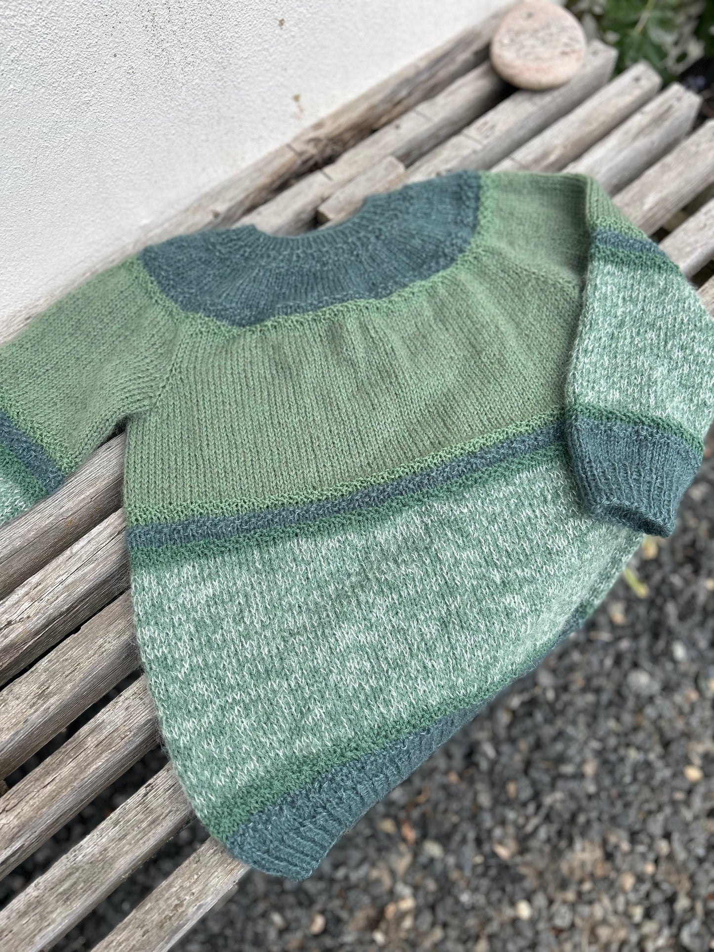 Mandala Sweater 9-10 år