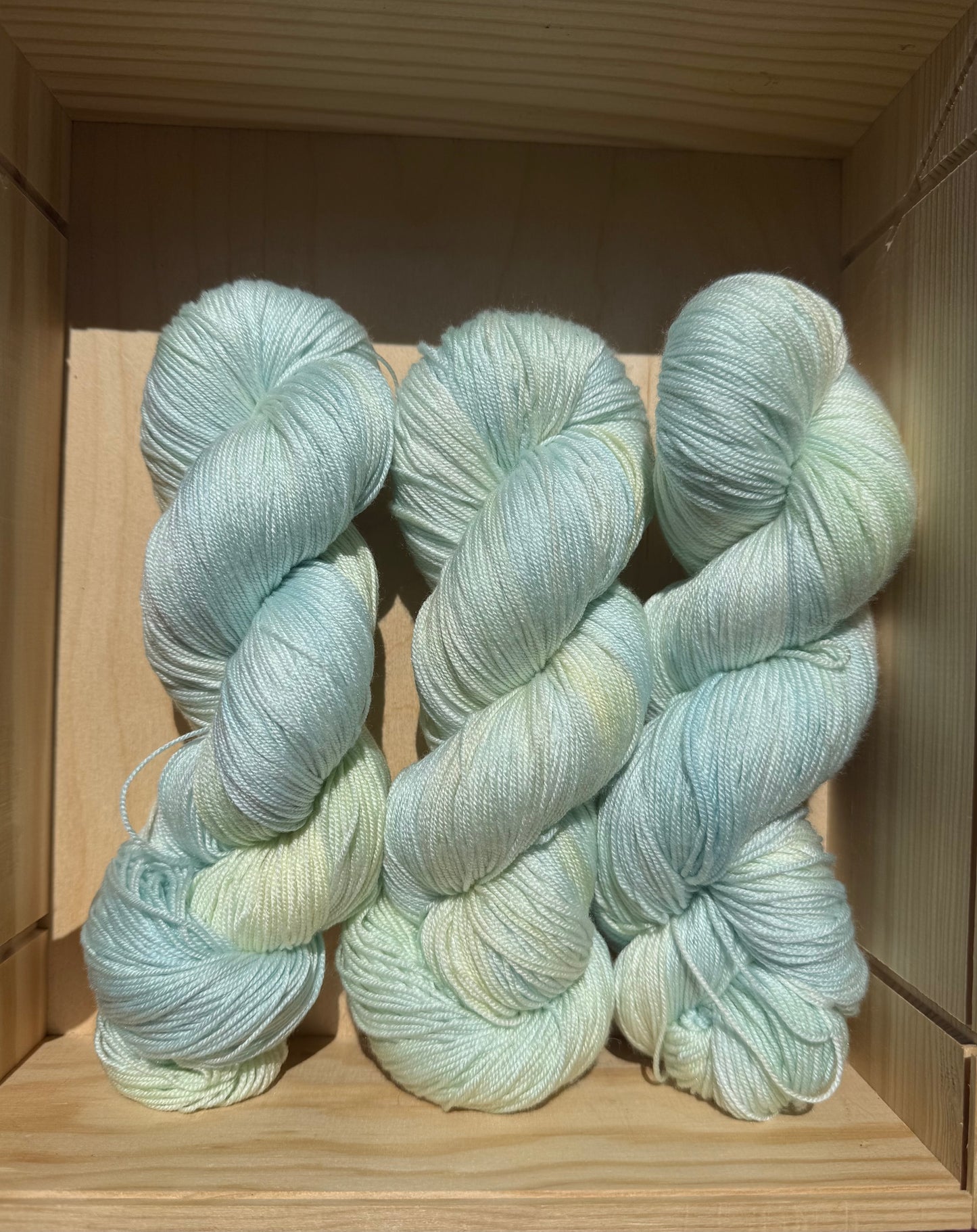 Merino Silk Fine 500m / Whisper - Ice Water
