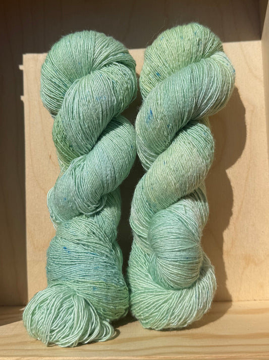 Merino Silk Single 600m / Canvas - Mint Breeze