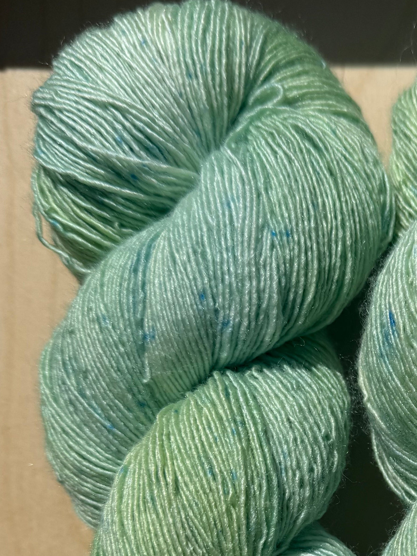 Merino Silk Single 600m / Canvas - Mint Breeze