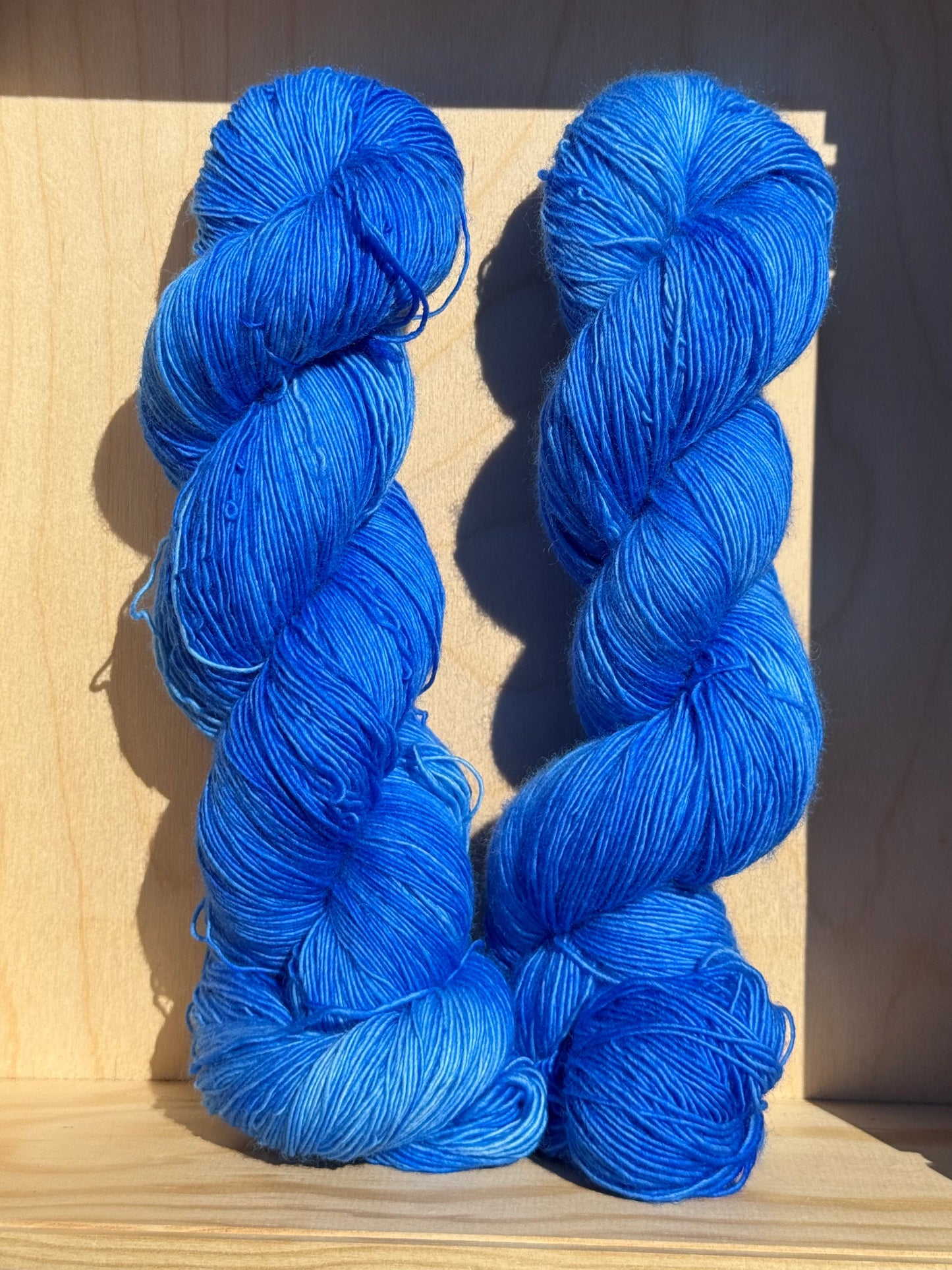 Merino Single Fine 580m / Deep Dip - Clear Sky
