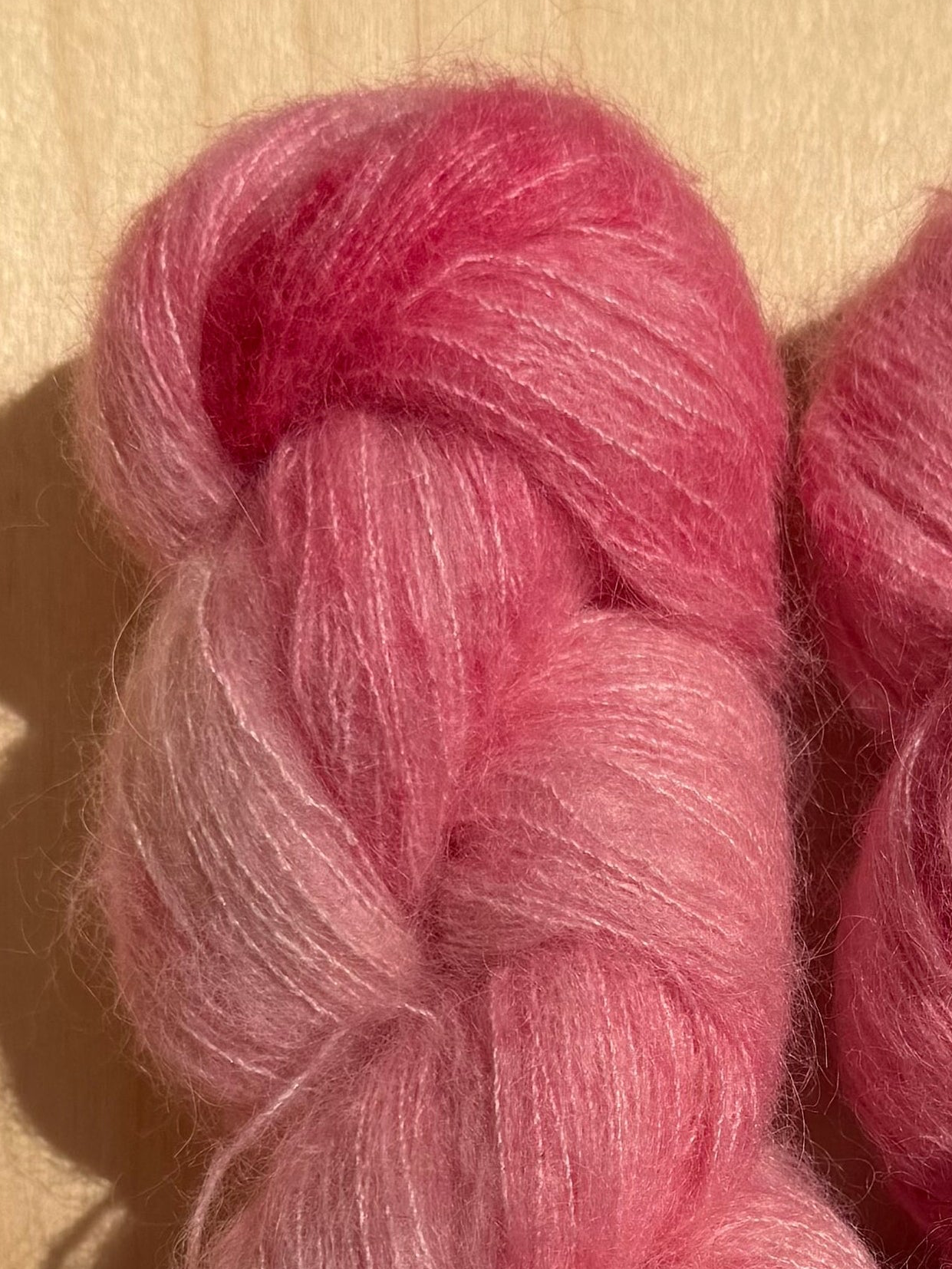 Suri Alpaca Silk 400m/ Whisper - Flamingo Bloom