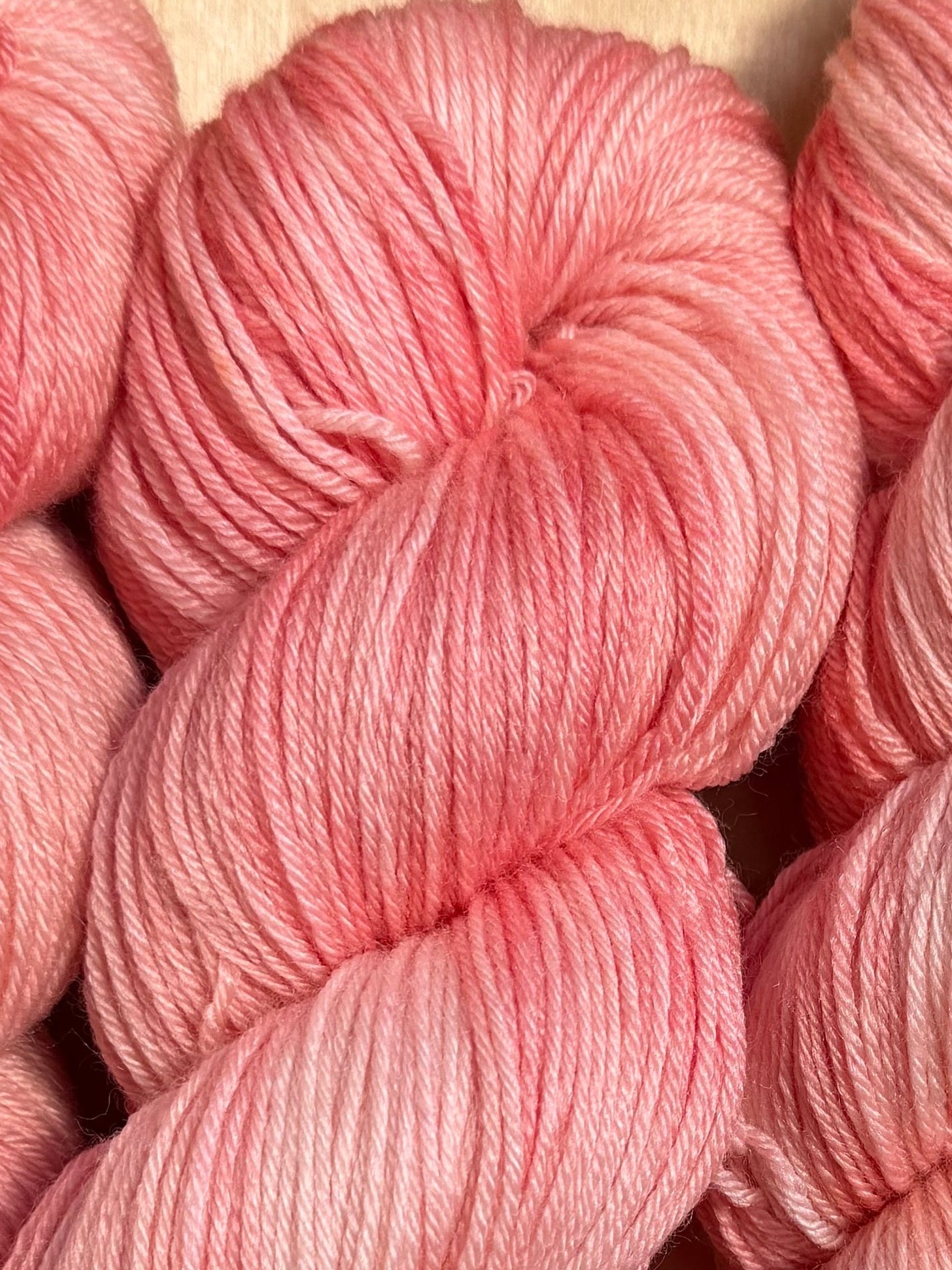 Merino Bamboo 400m / Canvas - Flamingo Bloom