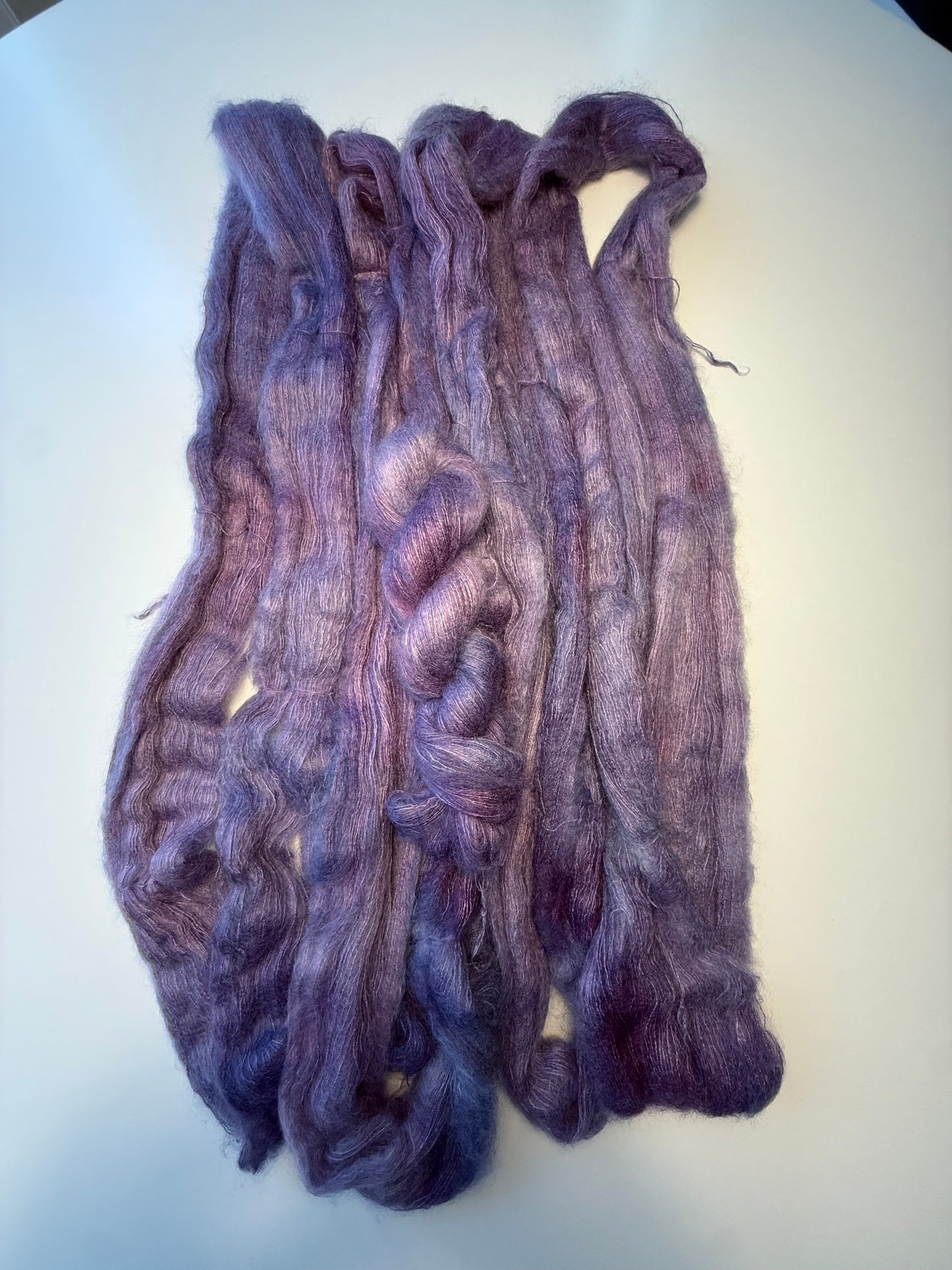 Silk Mohair Luxe 420m / Deep Dip - Lavender