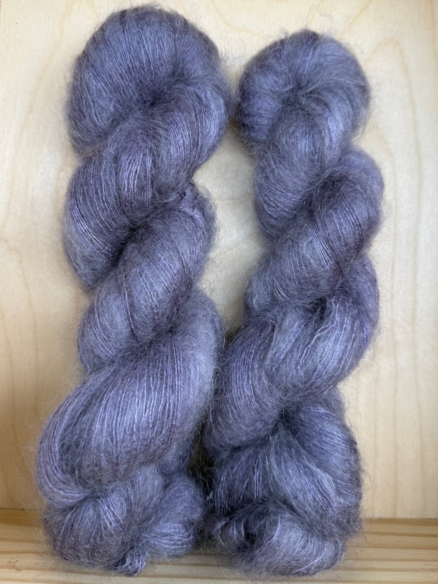 Silk Mohair Luxe 420m / Canvas - Lavender Shadow