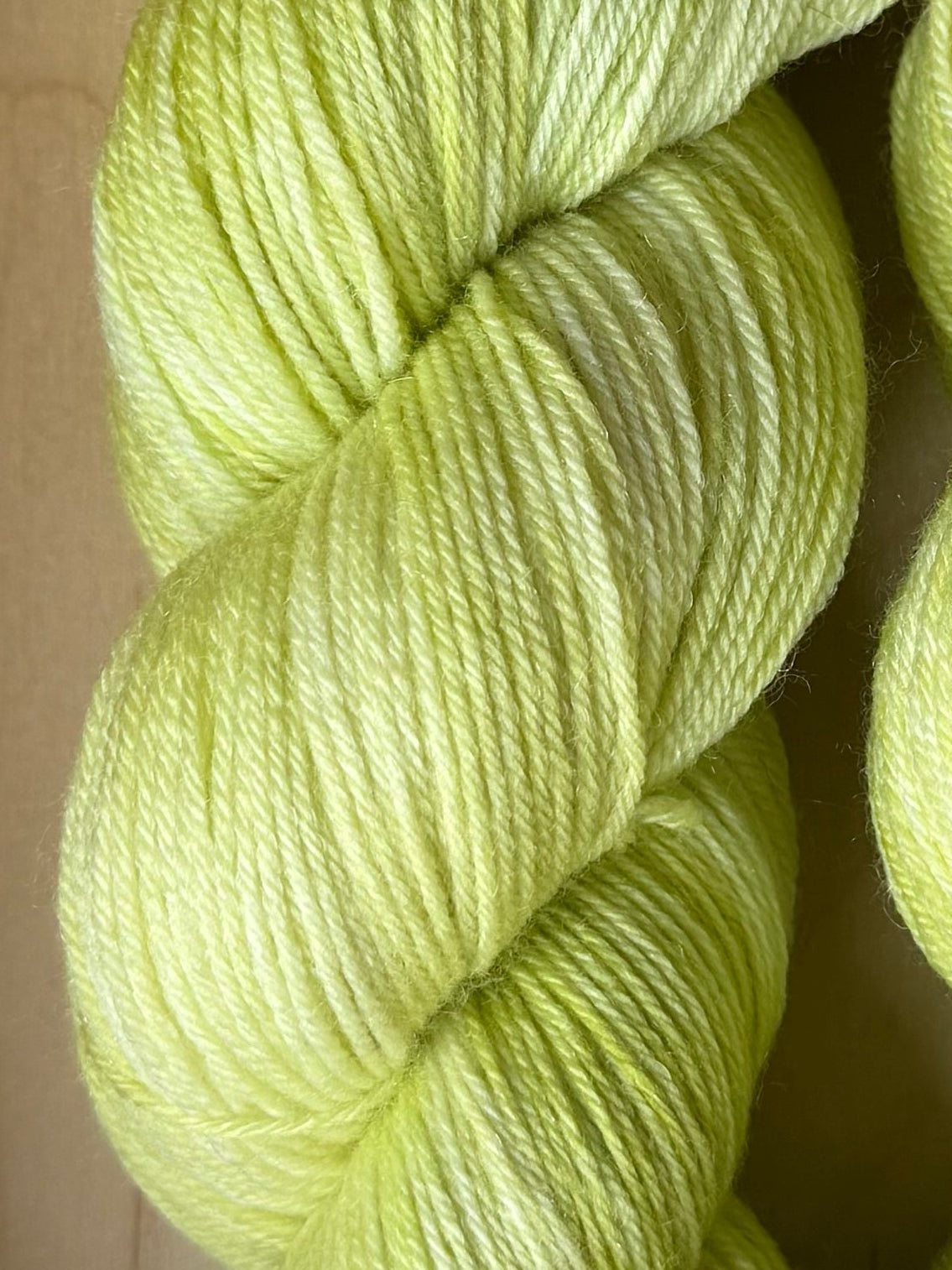Merino Tencel 400m / Whisper - New Leaves