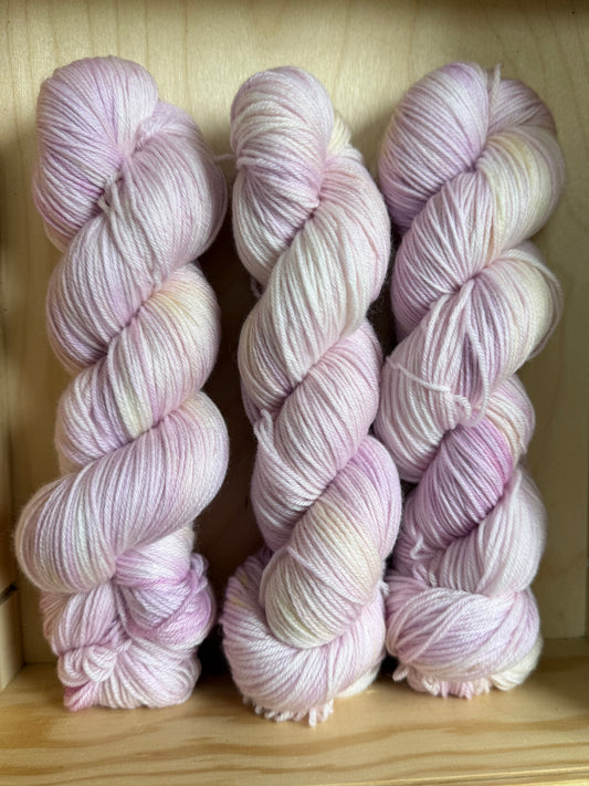 Merino Tencel 400m / Whisper - Soft Bloom