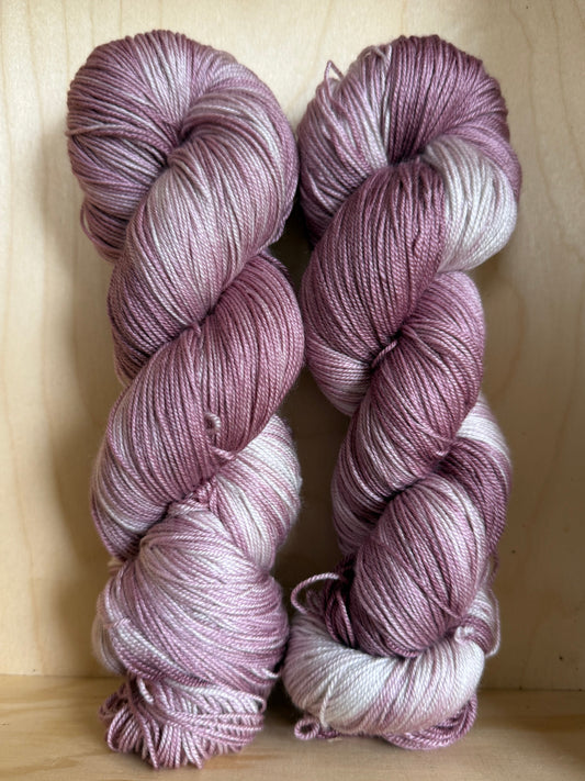 Merino Silk Fine 500m / Canvas - Petal Kiss