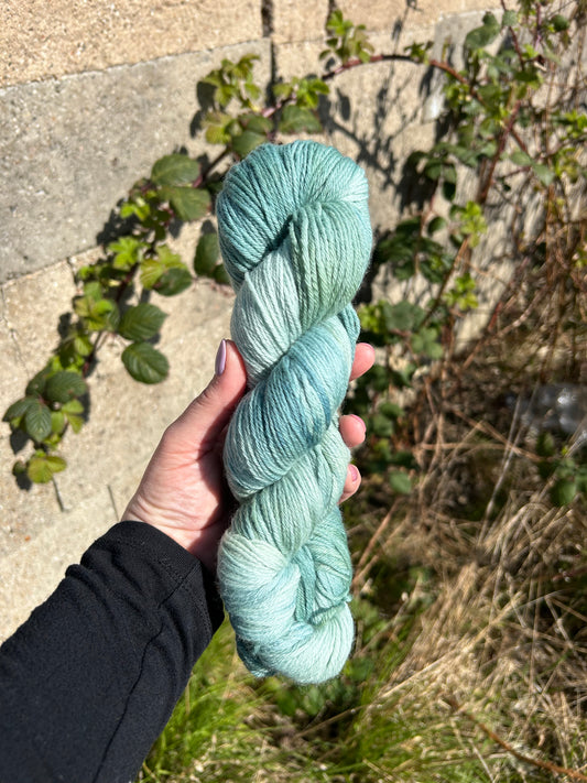 Cheeky Merino 320m/ Deep Dip - Sage Green