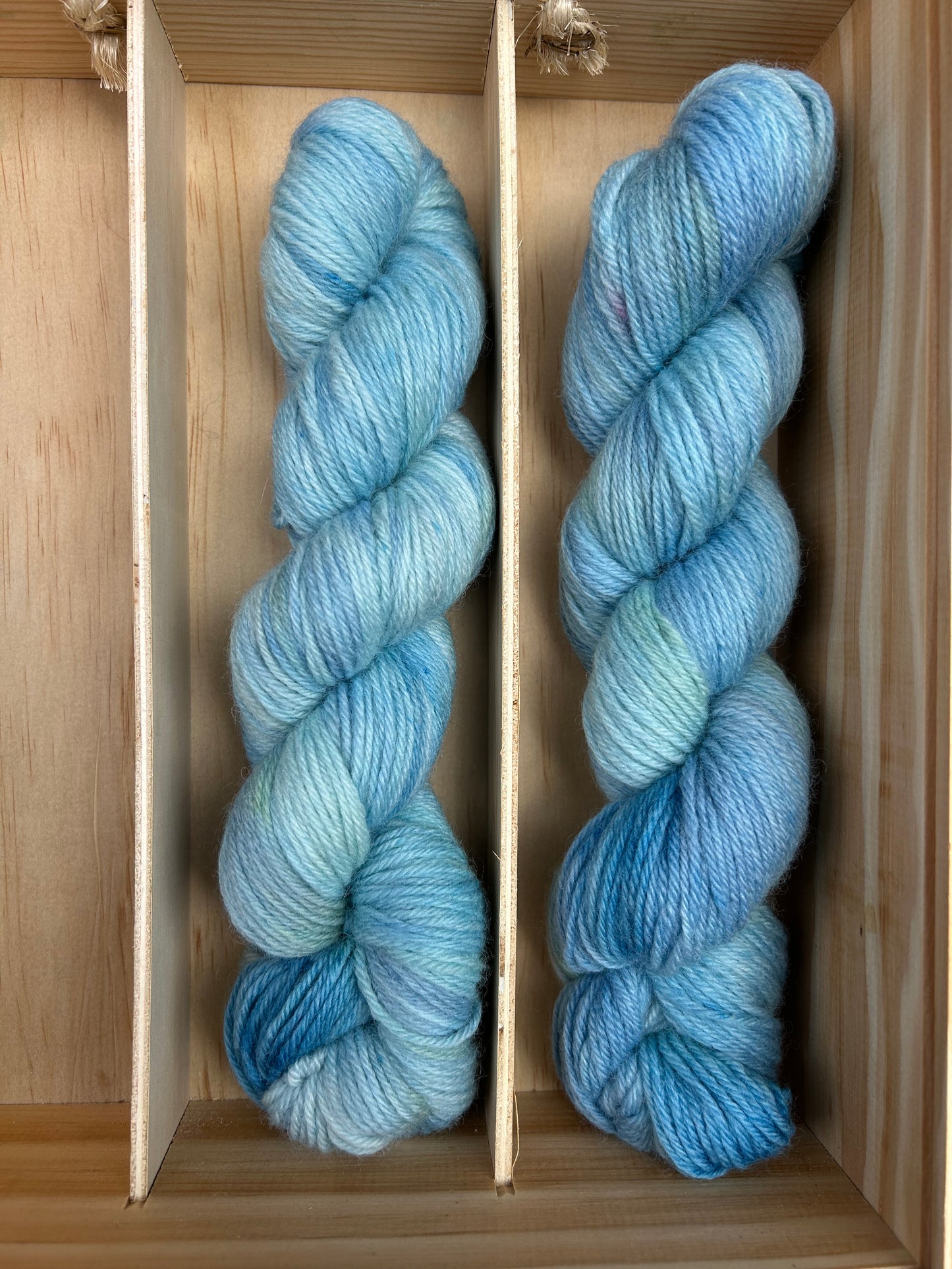 Peruvian Highland Wool 225m/ Ocean Tides - Seaglass