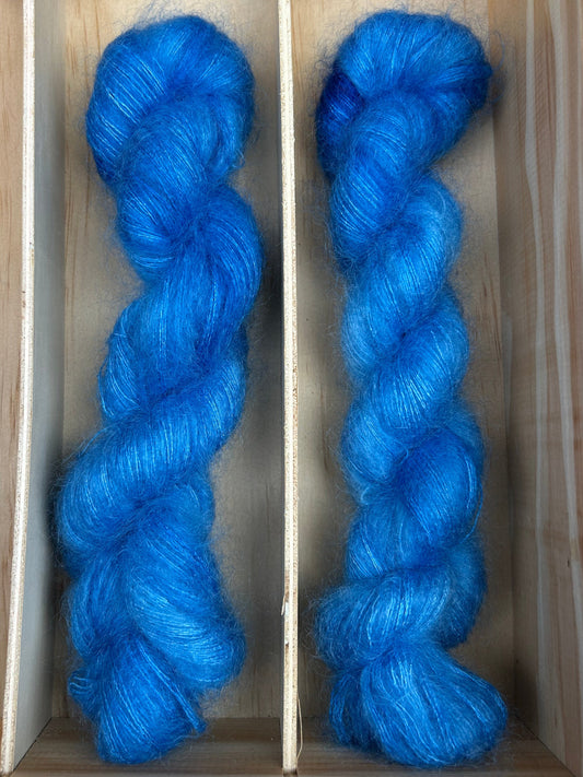 Silk Mohair Luxe 420m / Ocean Tides - Cobalt Tide