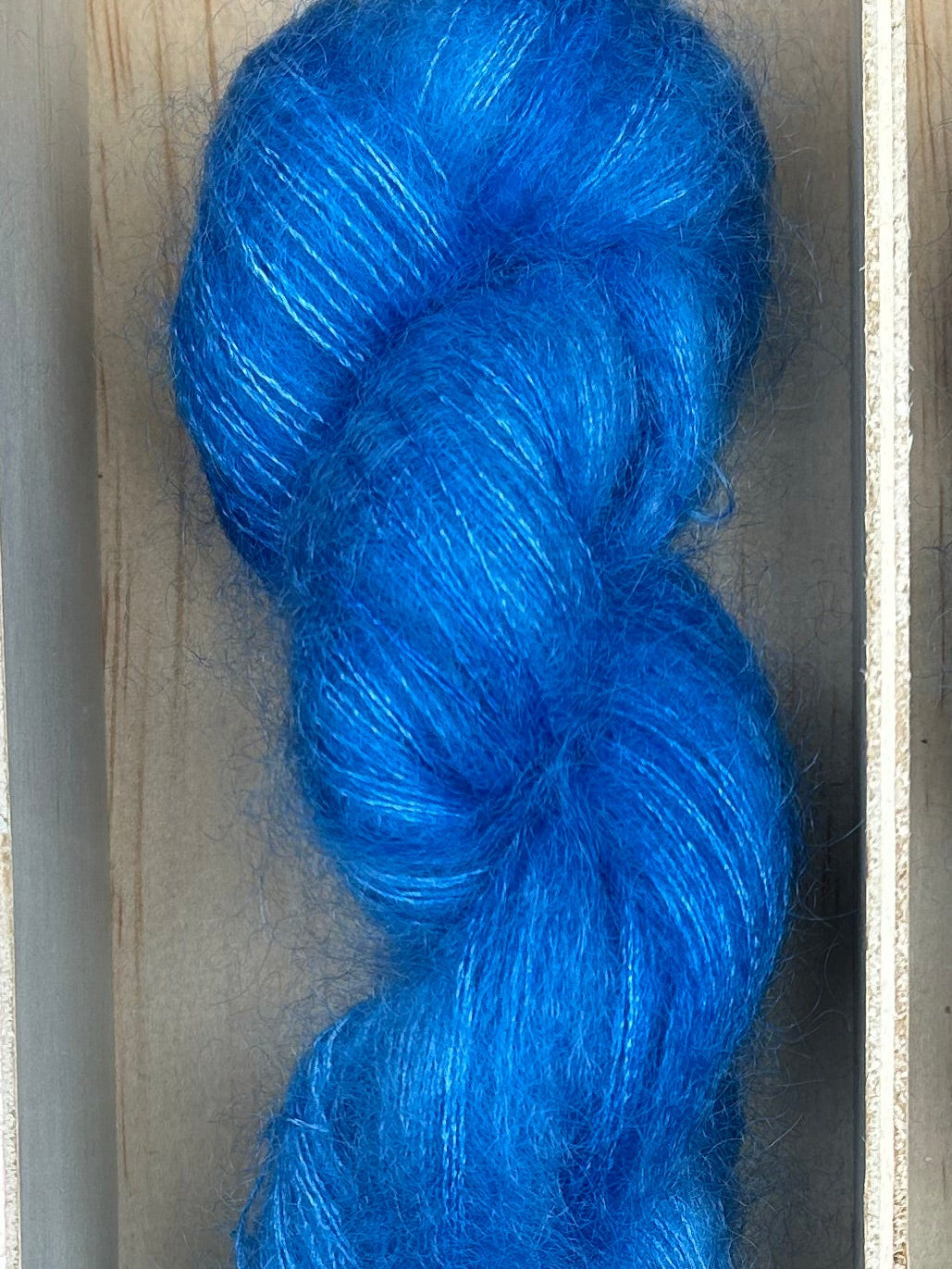 Silk Mohair Luxe 420m / Ocean Tides - Cobalt Tide