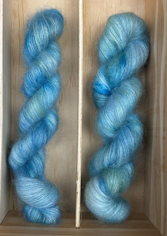 Silk Mohair Luxe 420m/ Ocean Tides - Seaglass