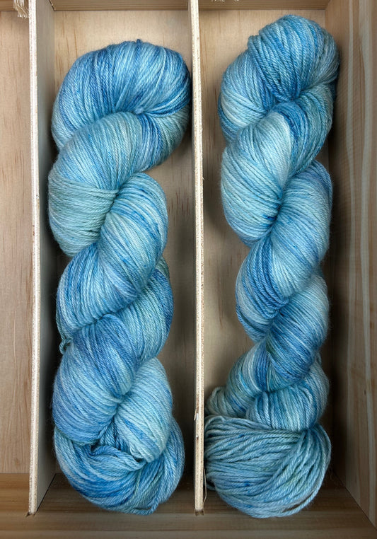 Merino Bamboo 400m/ Ocean Tides - Seaglass