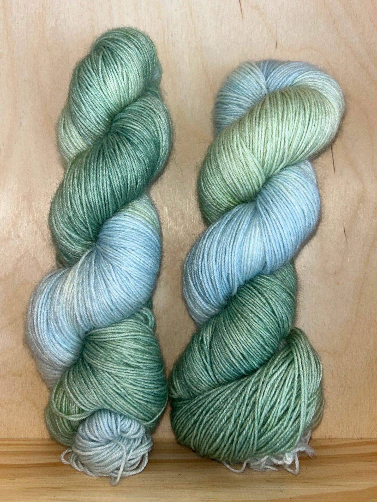 Merino Extrafine 420m/ Forest Flow - Sky Above The Forest