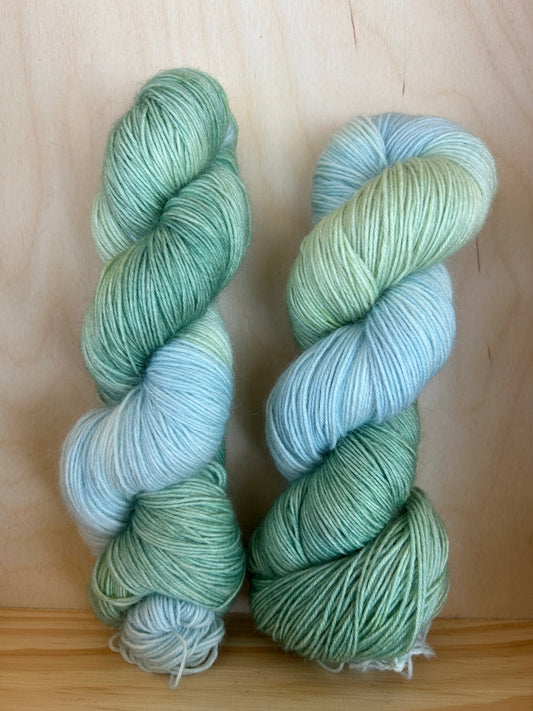 Merino Extrafine 420m/ Forest Flow - Sky Above The Forest
