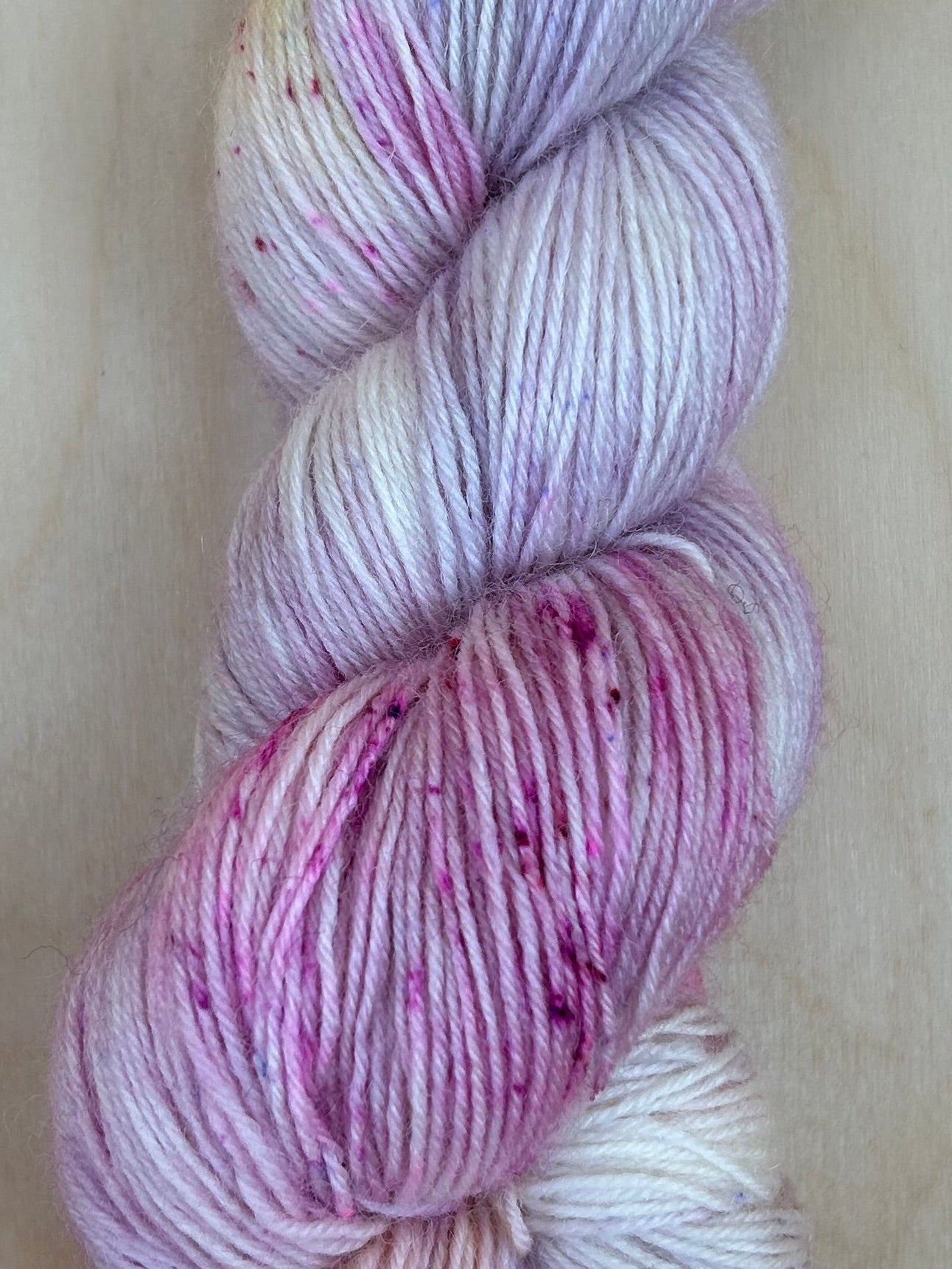 Merino Extrafine 420m / Canvas - Soft Splashes of Spring