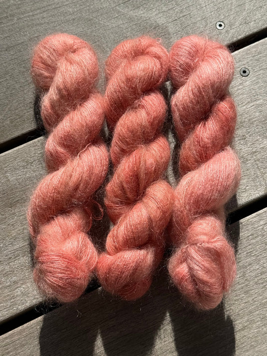 Silk Mohair Luxe 420m / Rusty Coral