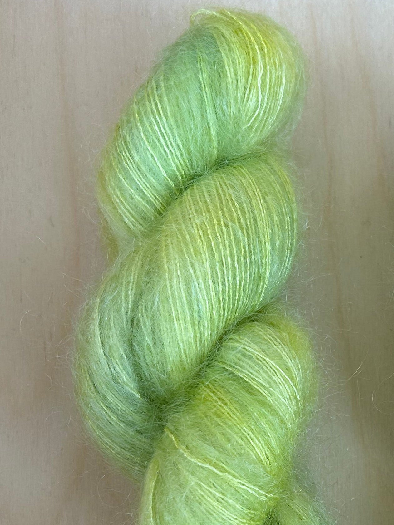 Silk Mohair Luxe 420m / Canvas - Sunlit New Leaves
