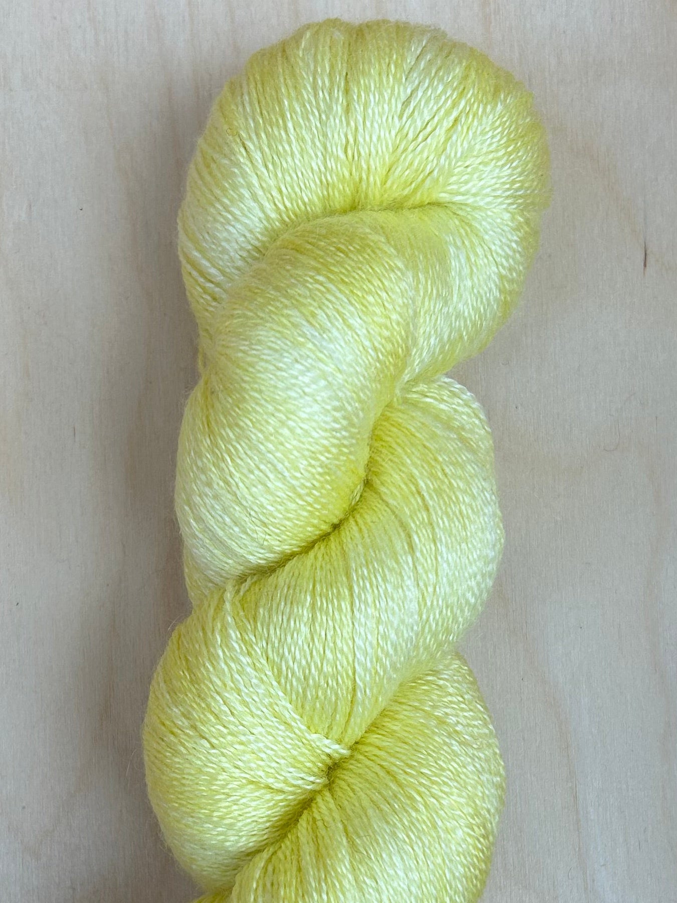 Merino Tencel 800m / Whisper - Soft Sunshine