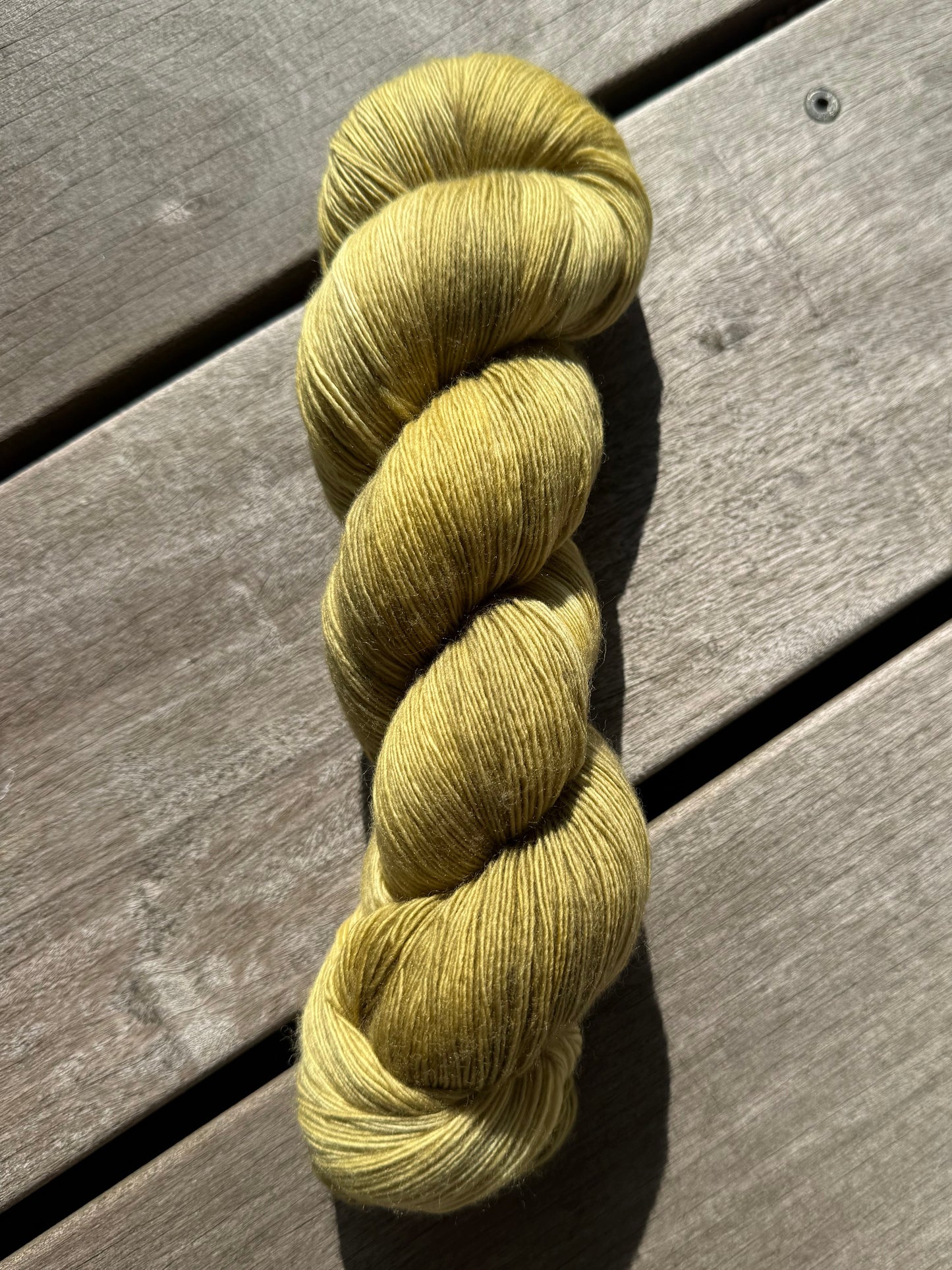 Merino Single Ultrafine Lace 800m / Golden Moss