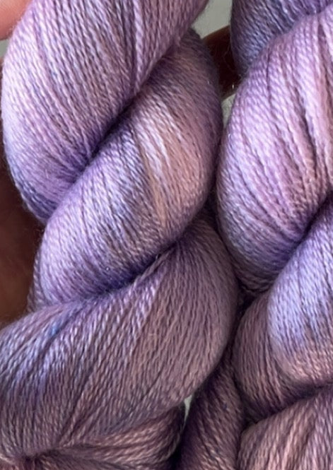 Merino Tencel 800m / Deep Dip - Moonlit Lavender