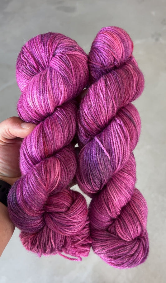 Merino Bamboo 400m / Canvas - Bloom After Dark
