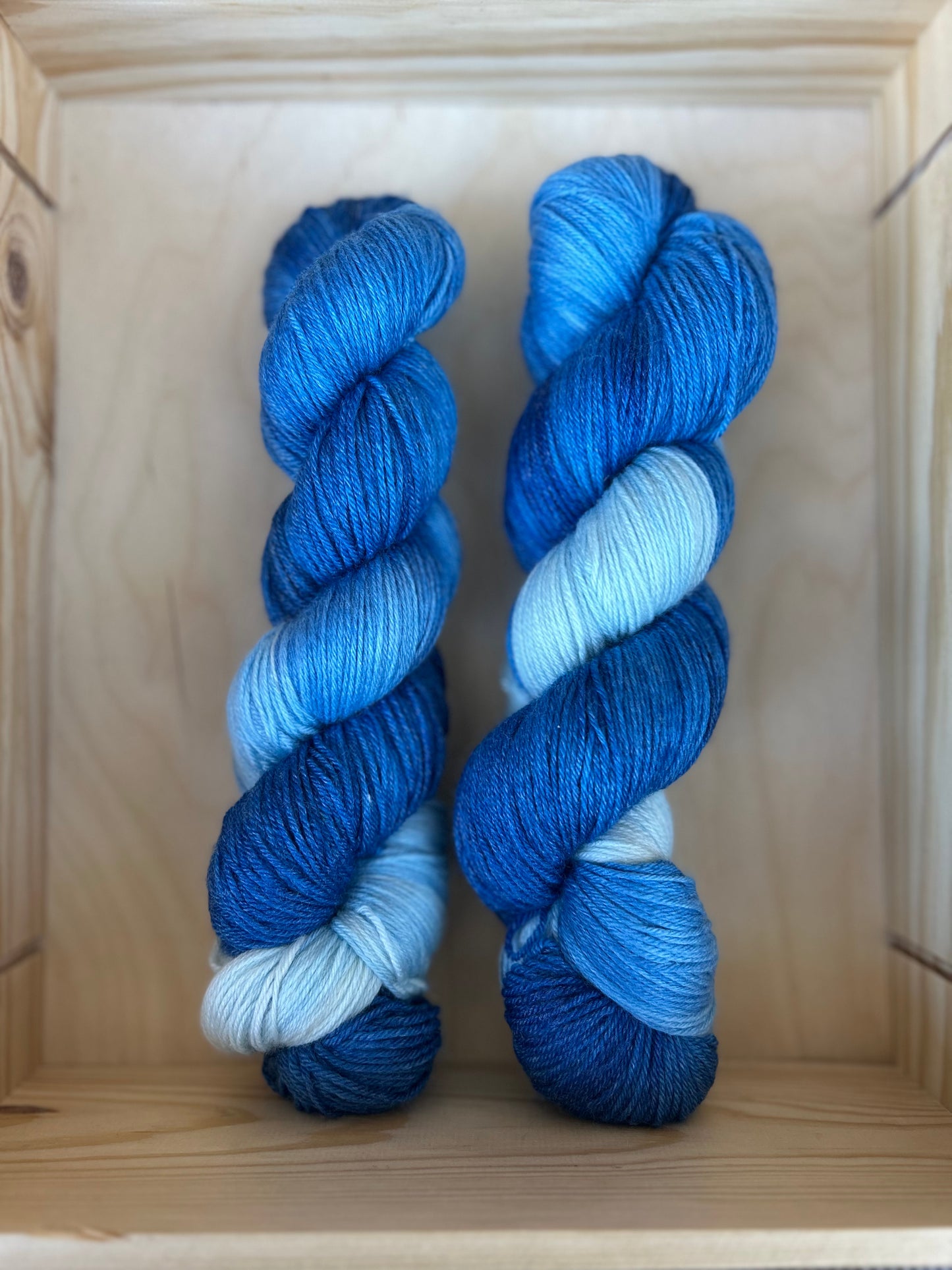 Merino Bamboo 400m / Ocean Flow - Blue Current