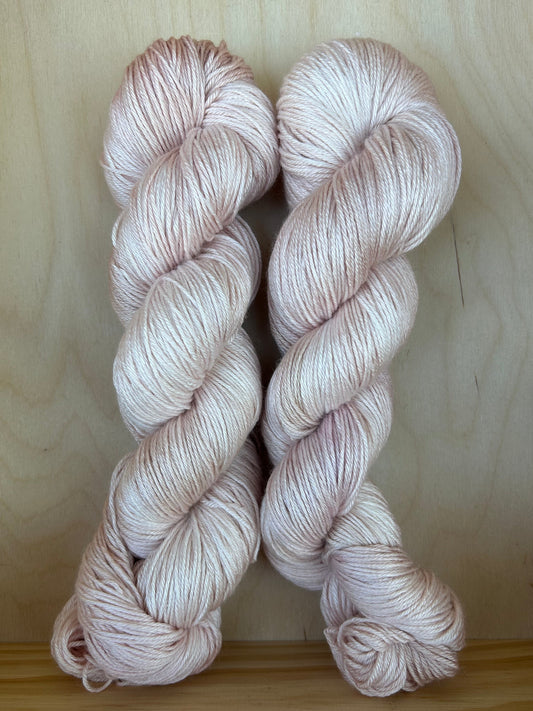 Merino Silk 400m / Whisper - Silk Blush