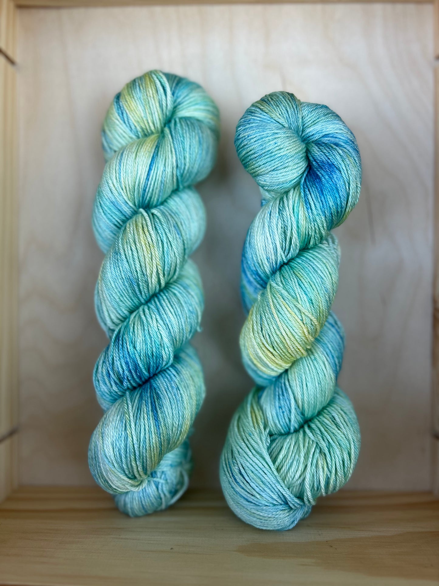Merino Silk 400m / Ocean Tides - Drift Fish