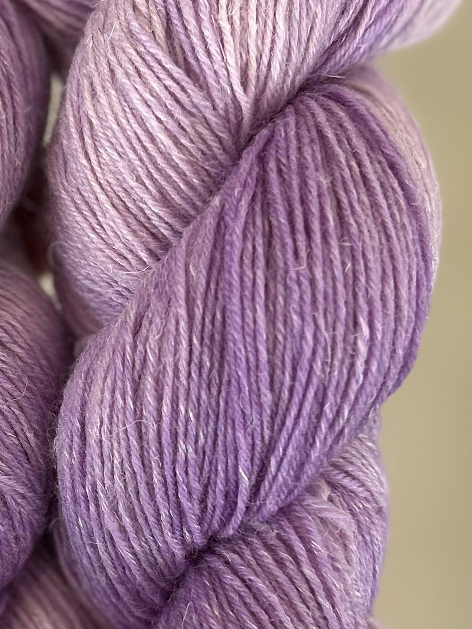 Linen Wool 400m / Deep Dip - Lavender Haze
