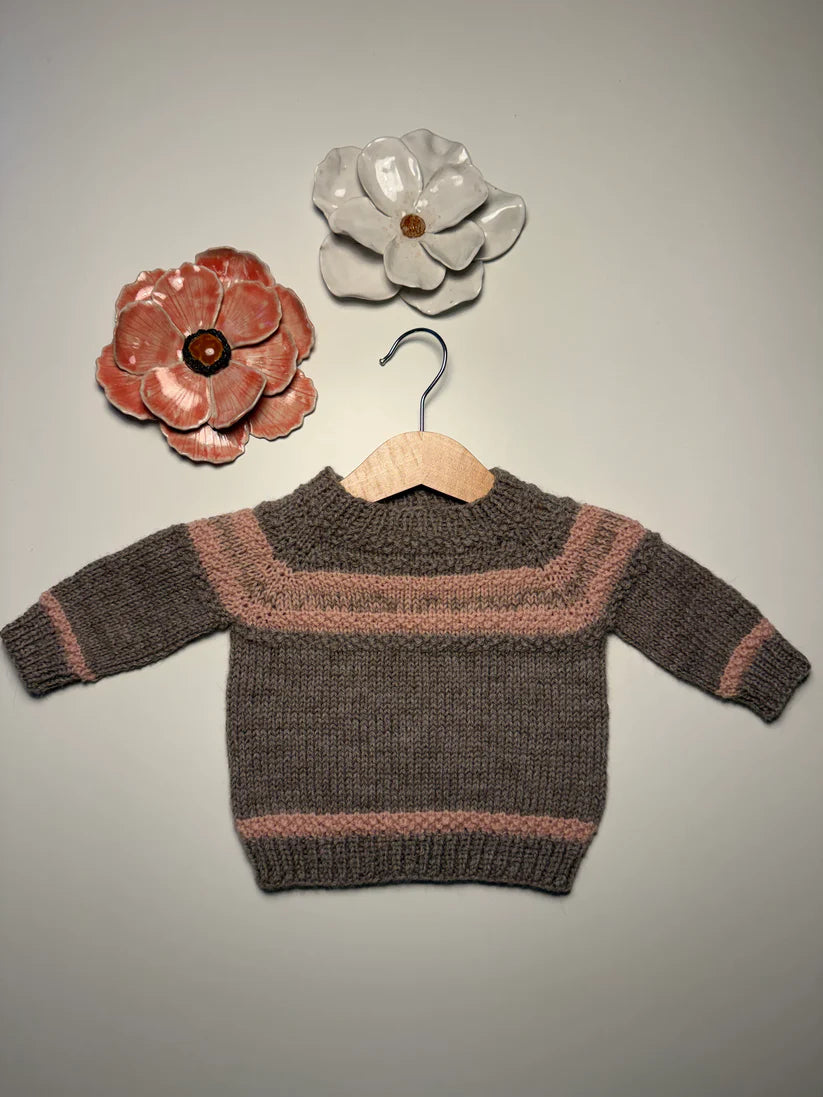 Baby Sweater - Curly Hug - Størrelse Nyfødt