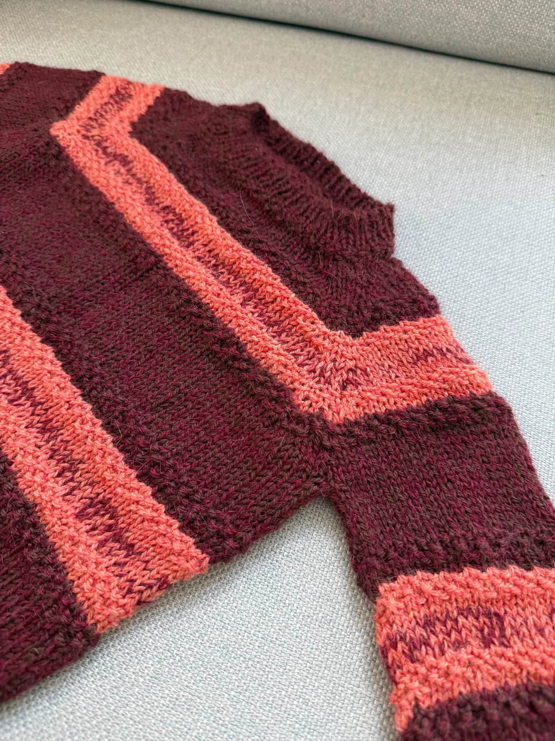 Børne Sweater - Curly Hug Sweater - str. 1-1,5 år