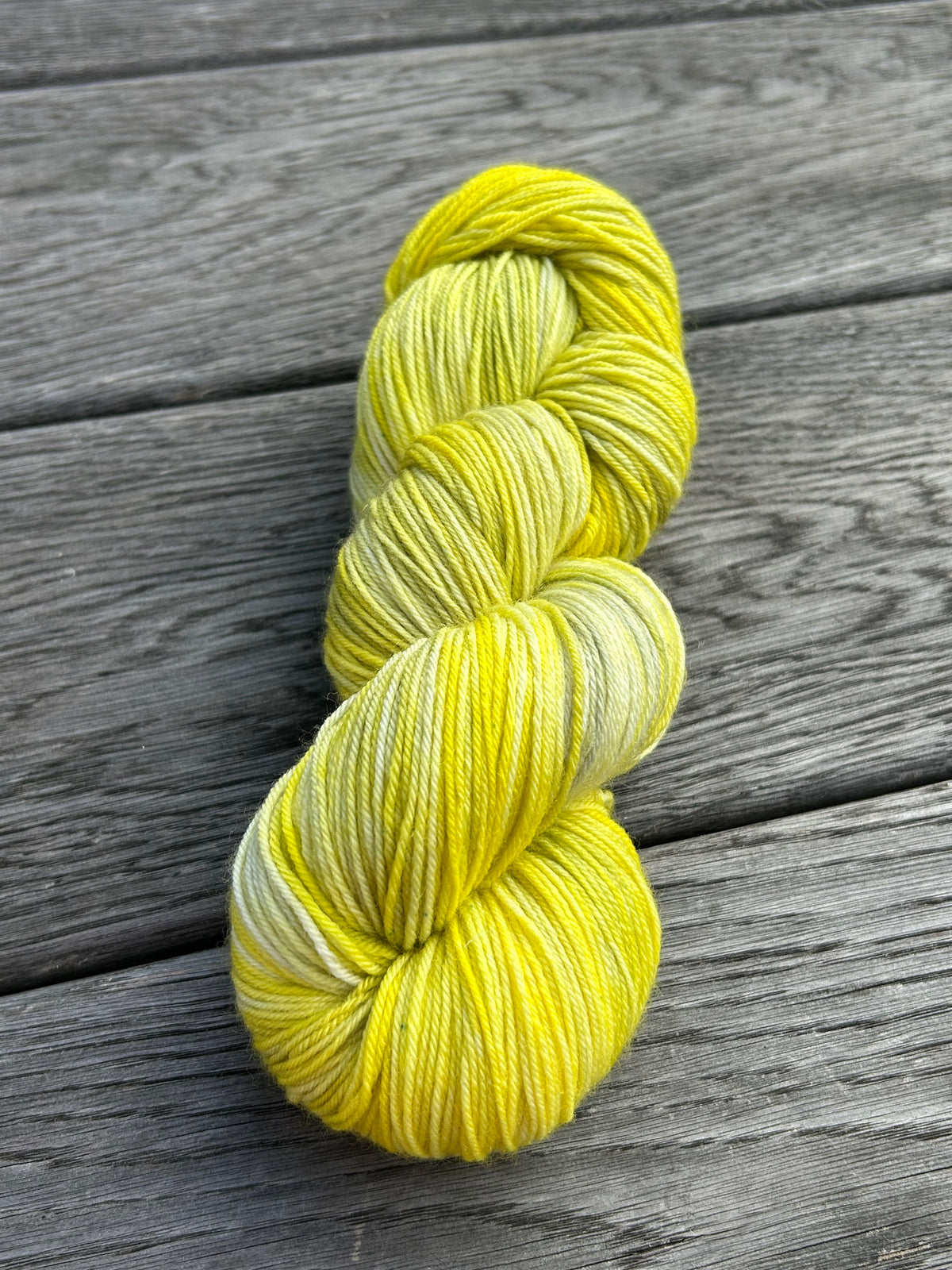 Strikkekit – Merino Sock Luxe & KnitwearByPluto Strømpeopskrift