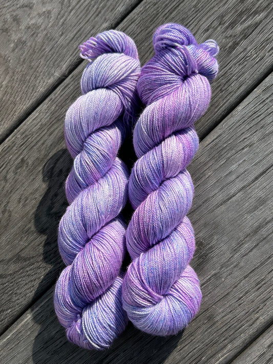 Merino Silk Fine 500m / Violet Kiss