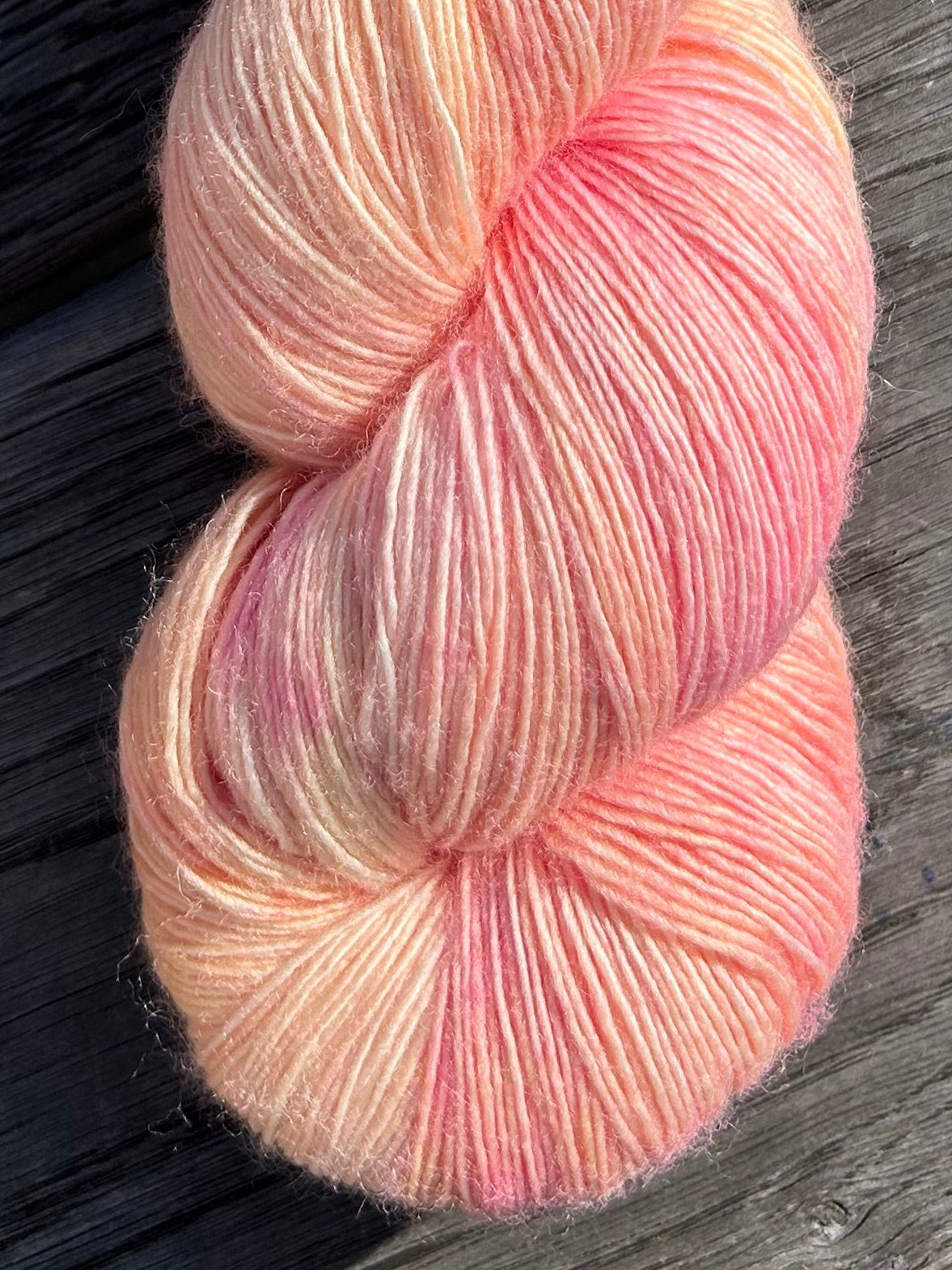 Merino Single Ultrafine Lace 800m /Flamingo Petals